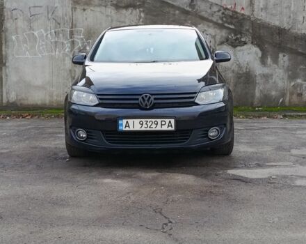 Черный Фольксваген Гольф Плюс, объемом двигателя 1.6 л и пробегом 330 тыс. км за 7000 $, фото 6 на Automoto.ua