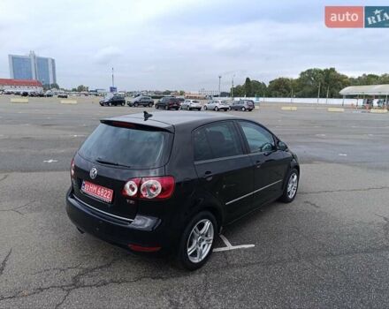 Черный Фольксваген Гольф Плюс, объемом двигателя 1.4 л и пробегом 170 тыс. км за 11200 $, фото 4 на Automoto.ua