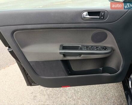 Черный Фольксваген Гольф Плюс, объемом двигателя 1.4 л и пробегом 170 тыс. км за 11200 $, фото 34 на Automoto.ua