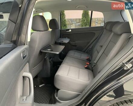 Черный Фольксваген Гольф Плюс, объемом двигателя 1.6 л и пробегом 206 тыс. км за 8300 $, фото 23 на Automoto.ua