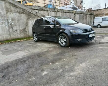 Черный Фольксваген Гольф Плюс, объемом двигателя 1.6 л и пробегом 330 тыс. км за 7000 $, фото 5 на Automoto.ua
