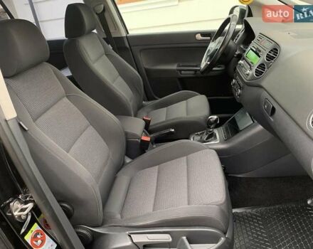 Черный Фольксваген Гольф Плюс, объемом двигателя 1.6 л и пробегом 206 тыс. км за 8300 $, фото 28 на Automoto.ua