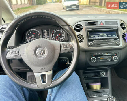 Черный Фольксваген Гольф Плюс, объемом двигателя 1.2 л и пробегом 162 тыс. км за 6200 $, фото 13 на Automoto.ua