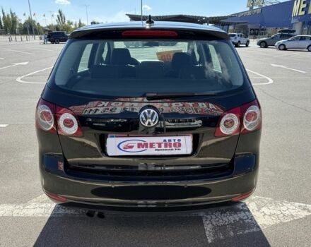 Черный Фольксваген Гольф Плюс, объемом двигателя 1.4 л и пробегом 196 тыс. км за 8800 $, фото 4 на Automoto.ua