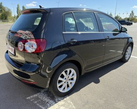 Черный Фольксваген Гольф Плюс, объемом двигателя 1.4 л и пробегом 196 тыс. км за 8800 $, фото 5 на Automoto.ua