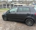 Черный Фольксваген Гольф Плюс, объемом двигателя 1.6 л и пробегом 182 тыс. км за 4200 $, фото 5 на Automoto.ua
