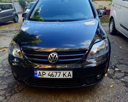 Черный Фольксваген Гольф Плюс, объемом двигателя 1.6 л и пробегом 220 тыс. км за 6000 $, фото 1 на Automoto.ua