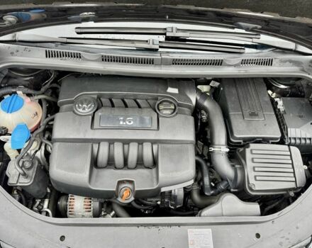 Черный Фольксваген Гольф Плюс, объемом двигателя 1.6 л и пробегом 187 тыс. км за 5999 $, фото 21 на Automoto.ua