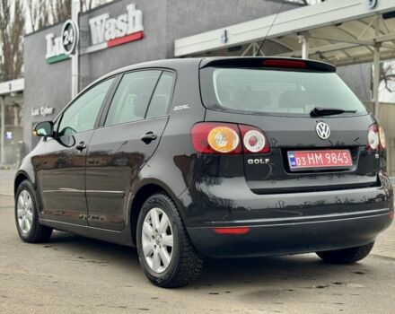 Черный Фольксваген Гольф Плюс, объемом двигателя 1.6 л и пробегом 187 тыс. км за 5999 $, фото 5 на Automoto.ua