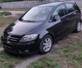 Черный Фольксваген Гольф Плюс, объемом двигателя 1.4 л и пробегом 175 тыс. км за 7000 $, фото 1 на Automoto.ua