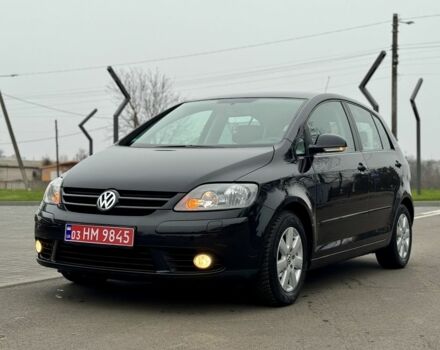 Черный Фольксваген Гольф Плюс, объемом двигателя 1.6 л и пробегом 187 тыс. км за 5999 $, фото 1 на Automoto.ua