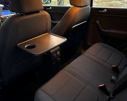 Черный Фольксваген Гольф Плюс, объемом двигателя 1.6 л и пробегом 71 тыс. км за 7399 $, фото 12 на Automoto.ua