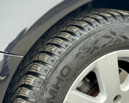 Черный Фольксваген Гольф Плюс, объемом двигателя 1.6 л и пробегом 187 тыс. км за 5999 $, фото 9 на Automoto.ua