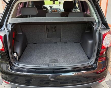 Черный Фольксваген Гольф Плюс, объемом двигателя 2 л и пробегом 229 тыс. км за 6379 $, фото 3 на Automoto.ua