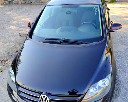 Черный Фольксваген Гольф Плюс, объемом двигателя 1.4 л и пробегом 195 тыс. км за 6799 $, фото 3 на Automoto.ua