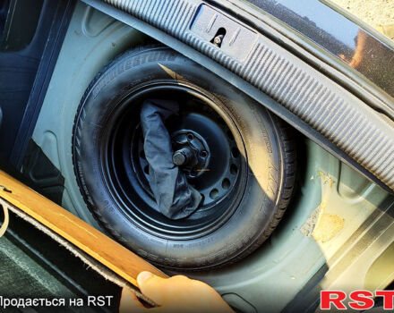 Черный Фольксваген Гольф Плюс, объемом двигателя 1.4 л и пробегом 195 тыс. км за 6799 $, фото 12 на Automoto.ua