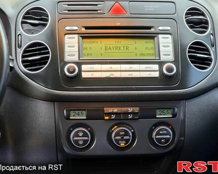 Фольксваген Гольф Плюс 2009 в Днепре (Днепропетровске) на Automoto.ua Черный Фольксваген Гольф Плюс, объемом двигателя 1.6 л и пробегом 142 тыс. км за 7200 $, фото 7 на Automoto.ua