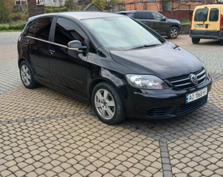 Черный Фольксваген Гольф Плюс, объемом двигателя 1.9 л и пробегом 260 тыс. км за 5400 $, фото 1 на Automoto.ua