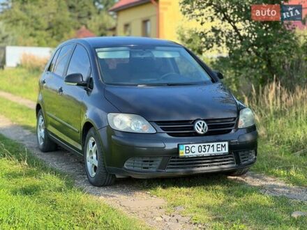Фольксваген Гольф Плюс 2005 в Дрогобыче на Automoto.ua Черный Фольксваген Гольф Плюс, объемом двигателя 1.4 л и пробегом 149 тыс. км за 5400 $, фото 1 на Automoto.ua