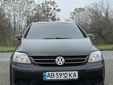 Черный Фольксваген Гольф Плюс, объемом двигателя 1.9 л и пробегом 256 тыс. км за 5800 $, фото 1 на Automoto.ua