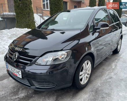 Черный Фольксваген Гольф Плюс, объемом двигателя 1.6 л и пробегом 202 тыс. км за 5200 $, фото 1 на Automoto.ua