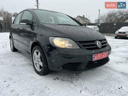 Черный Фольксваген Гольф Плюс, объемом двигателя 1.6 л и пробегом 237 тыс. км за 5450 $, фото 1 на Automoto.ua