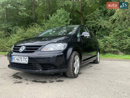 Черный Фольксваген Гольф Плюс, объемом двигателя 1.6 л и пробегом 215 тыс. км за 5800 $, фото 1 на Automoto.ua