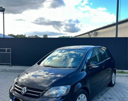 Черный Фольксваген Гольф Плюс, объемом двигателя 1.6 л и пробегом 182 тыс. км за 5000 $, фото 1 на Automoto.ua