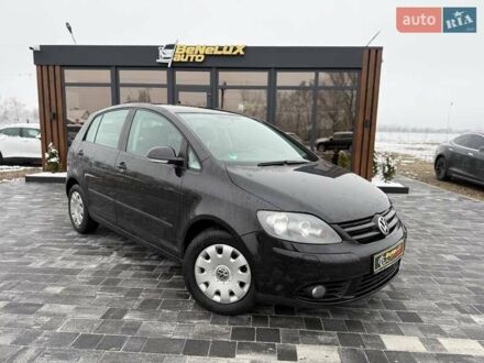 Черный Фольксваген Гольф Плюс, объемом двигателя 0 л и пробегом 243 тыс. км за 5399 $, фото 1 на Automoto.ua