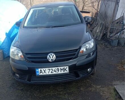 Черный Фольксваген Гольф Плюс, объемом двигателя 1.6 л и пробегом 280 тыс. км за 5500 $, фото 1 на Automoto.ua