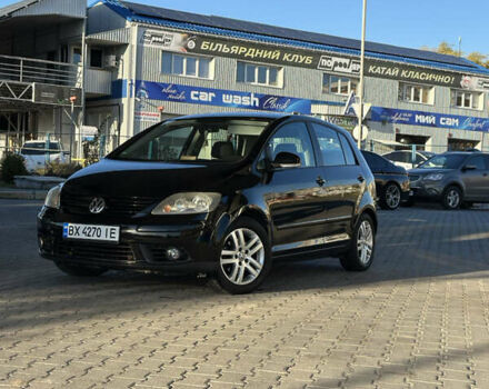 Черный Фольксваген Гольф Плюс, объемом двигателя 1.4 л и пробегом 217 тыс. км за 5900 $, фото 1 на Automoto.ua