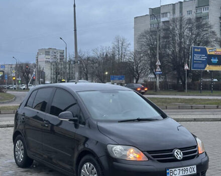 Чорний Фольксваген Golf Plus, об'ємом двигуна 1.6 л та пробігом 242 тис. км за 5650 $, фото 1 на Automoto.ua
