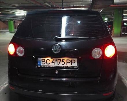 Черный Фольксваген Гольф Плюс, объемом двигателя 1.6 л и пробегом 196 тыс. км за 5900 $, фото 1 на Automoto.ua