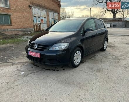 Чорний Фольксваген Golf Plus, об'ємом двигуна 1.6 л та пробігом 236 тис. км за 5800 $, фото 1 на Automoto.ua
