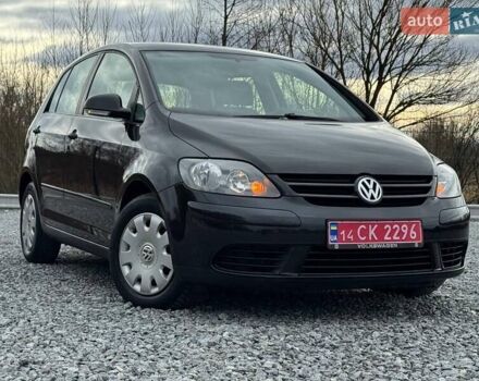 Чорний Фольксваген Golf Plus, об'ємом двигуна 1.6 л та пробігом 204 тис. км за 4850 $, фото 1 на Automoto.ua
