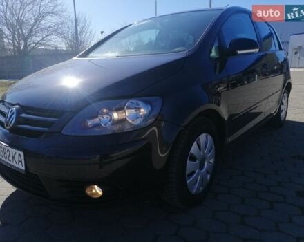 Черный Фольксваген Гольф Плюс, объемом двигателя 1.6 л и пробегом 230 тыс. км за 6500 $, фото 1 на Automoto.ua