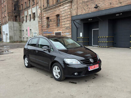 Фольксваген Гольф Плюс 2007 в Ахтырке на Automoto.ua Черный Фольксваген Гольф Плюс, объемом двигателя 1.6 л и пробегом 167 тыс. км за 6500 $, фото 1 на Automoto.ua