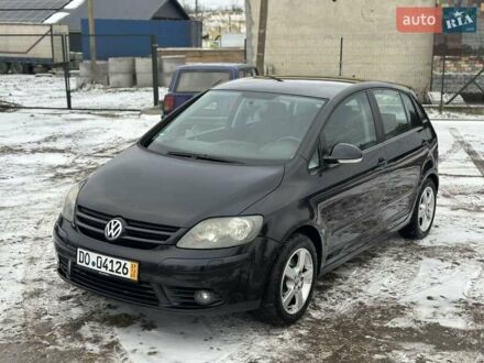 Черный Фольксваген Гольф Плюс, объемом двигателя 1.6 л и пробегом 188 тыс. км за 6550 $, фото 1 на Automoto.ua