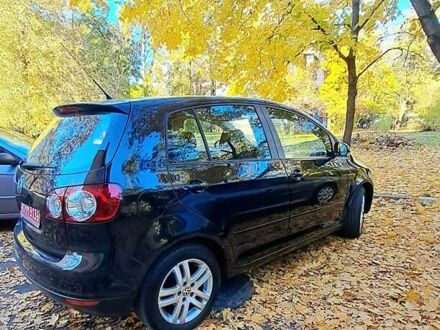 Черный Фольксваген Гольф Плюс, объемом двигателя 1.6 л и пробегом 192 тыс. км за 6850 $, фото 1 на Automoto.ua