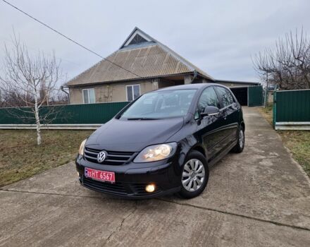 Черный Фольксваген Гольф Плюс, объемом двигателя 1.6 л и пробегом 139 тыс. км за 7200 $, фото 1 на Automoto.ua
