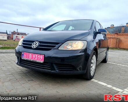 Чорний Фольксваген Golf Plus, об'ємом двигуна 1.6 л та пробігом 207 тис. км за 6000 $, фото 1 на Automoto.ua