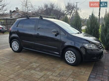 Черный Фольксваген Гольф Плюс, объемом двигателя 1.6 л и пробегом 150 тыс. км за 6200 $, фото 1 на Automoto.ua