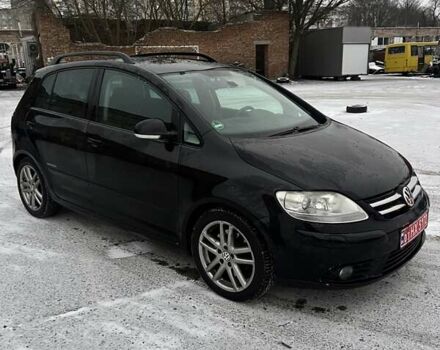 Черный Фольксваген Гольф Плюс, объемом двигателя 1.4 л и пробегом 165 тыс. км за 6800 $, фото 1 на Automoto.ua