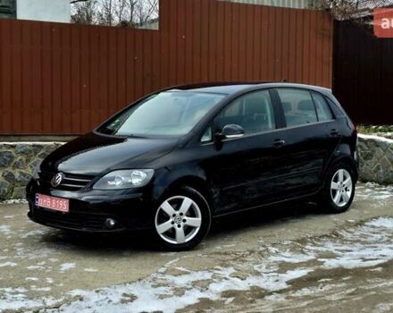 Черный Фольксваген Гольф Плюс, объемом двигателя 1.6 л и пробегом 233 тыс. км за 8699 $, фото 1 на Automoto.ua