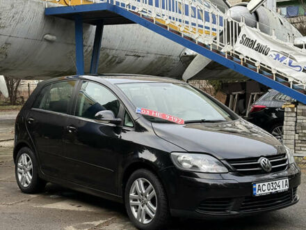 Черный Фольксваген Гольф Плюс, объемом двигателя 1.4 л и пробегом 238 тыс. км за 6200 $, фото 1 на Automoto.ua