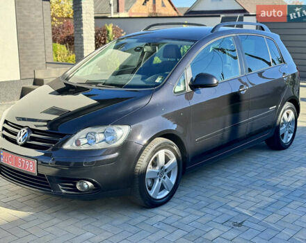 Чорний Фольксваген Golf Plus, об'ємом двигуна 1.4 л та пробігом 154 тис. км за 6500 $, фото 1 на Automoto.ua