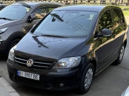 Фольксваген Golf Plus 2008 у Полтаві на Automoto.ua Чорний Фольксваген Golf Plus, об'ємом двигуна 1.6 л та пробігом 130 тис. км за 7000 $, фото 1 на Automoto.ua