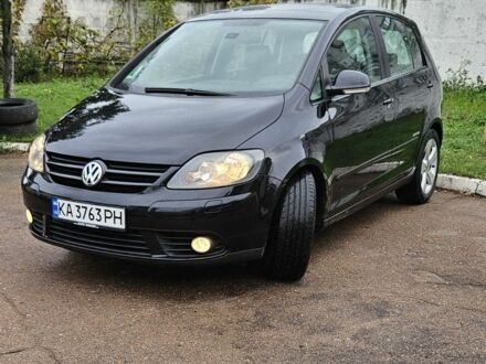 Черный Фольксваген Гольф Плюс, объемом двигателя 1.4 л и пробегом 150 тыс. км за 6500 $, фото 1 на Automoto.ua