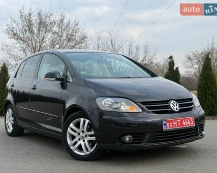 Черный Фольксваген Гольф Плюс, объемом двигателя 1.6 л и пробегом 223 тыс. км за 6450 $, фото 1 на Automoto.ua