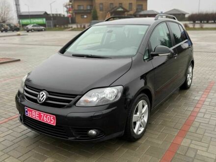 Фольксваген Гольф Плюс 2008 в Полтаве на Automoto.ua Черный Фольксваген Гольф Плюс, объемом двигателя 1.6 л и пробегом 206 тыс. км за 6499 $, фото 1 на Automoto.ua